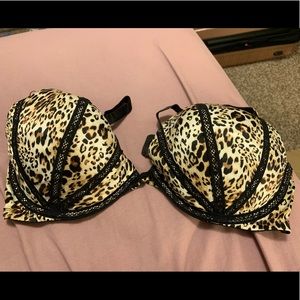 Victoria’s Secret Push up bra